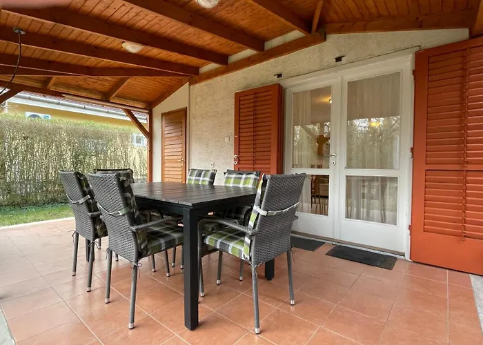 Hausol Vendeghaz شقة Gárdony